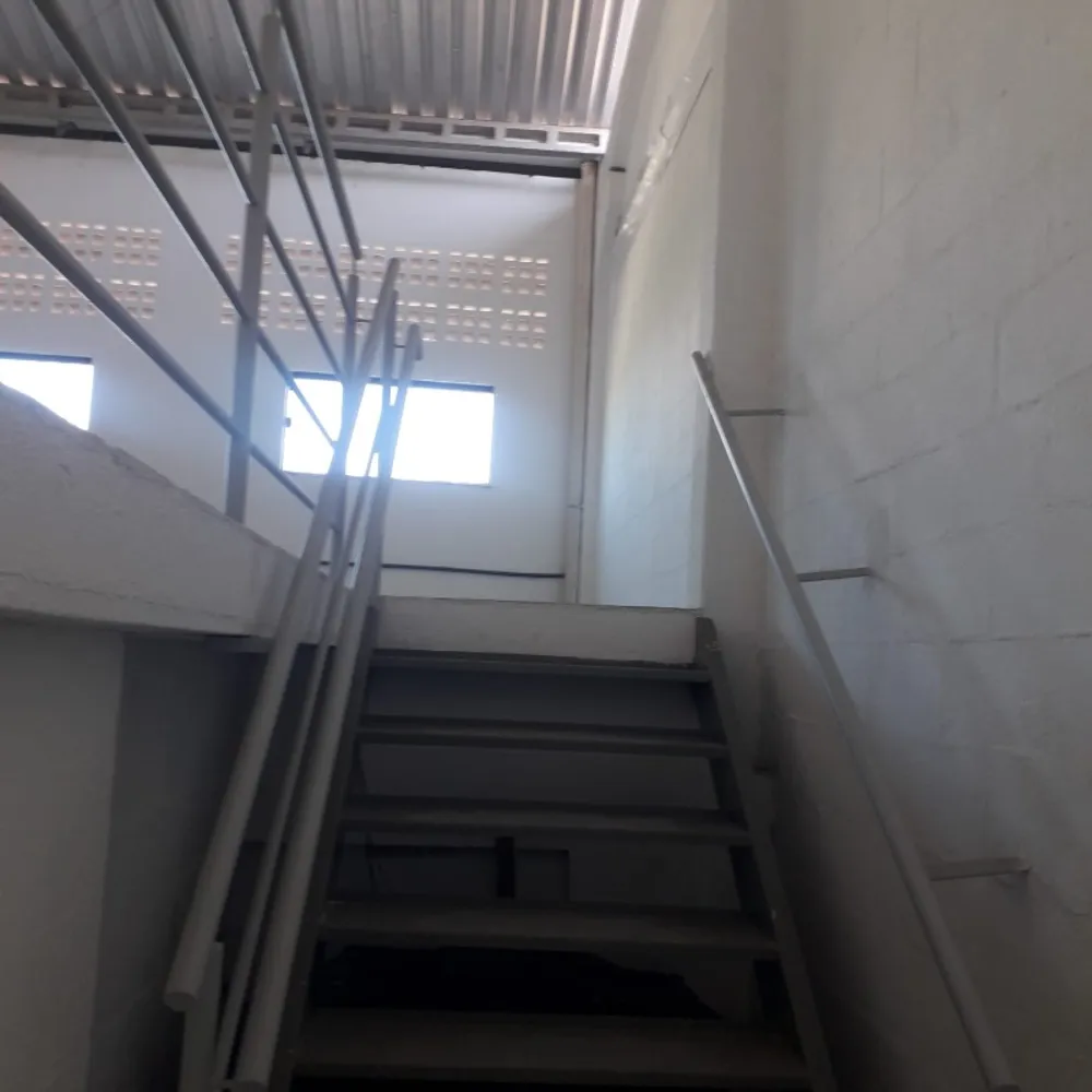 Depósito-Galpão, 330 m² - Foto 3