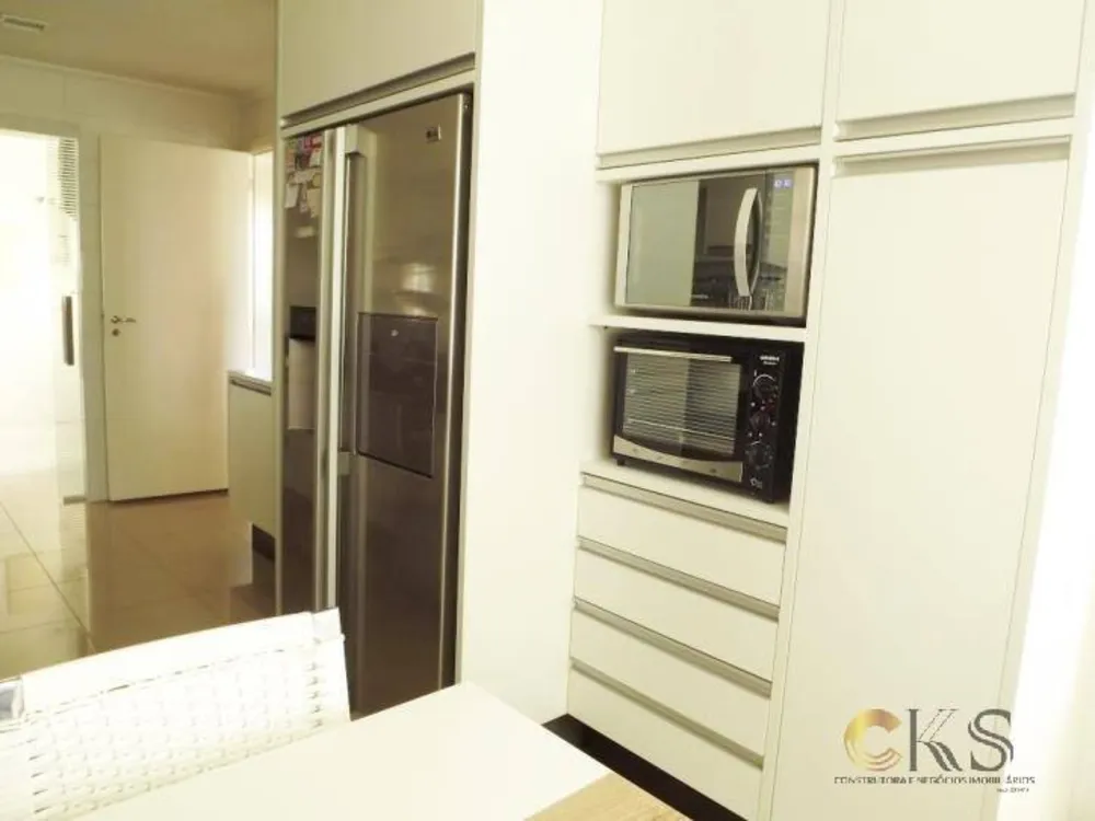 Apartamento, 3 quartos, 200 m² - Foto 6
