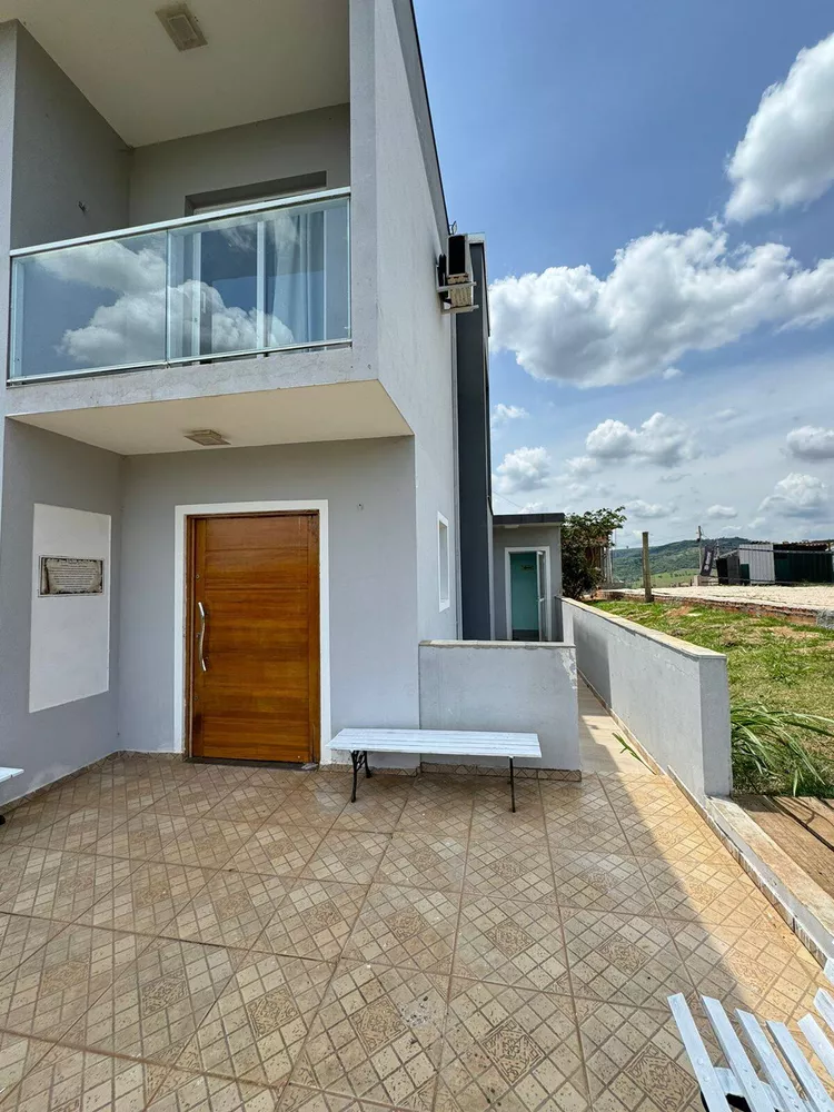 Casa à venda com 5 quartos, 420m² - Foto 3