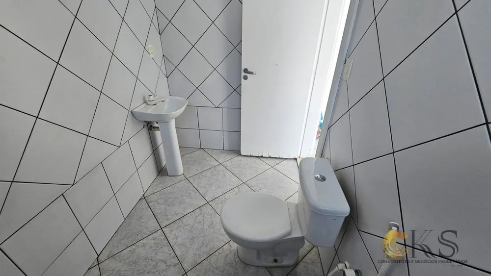 Casa, 3 quartos, 227 m² - Foto 1