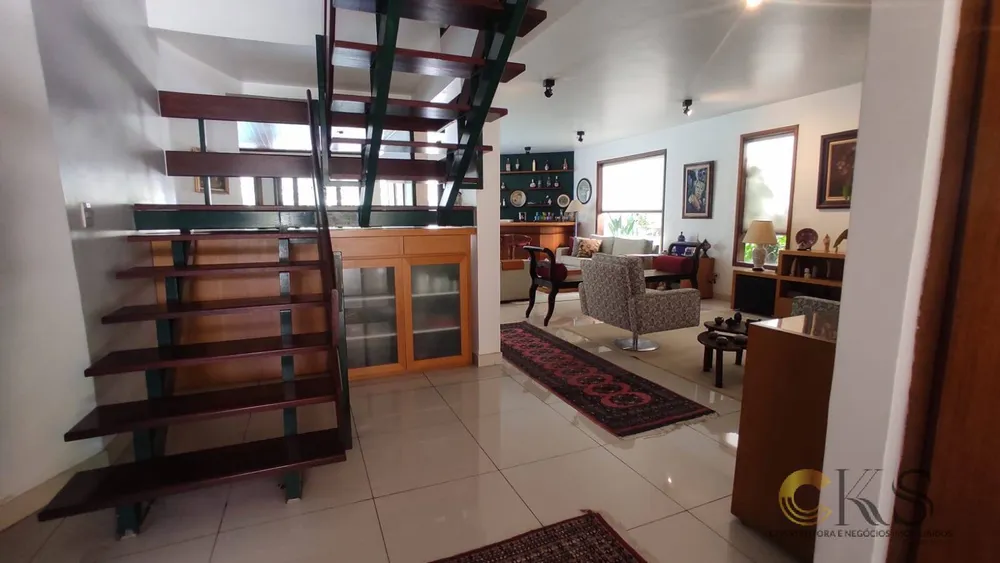 Casa, 3 quartos, 360 m² - Foto 2