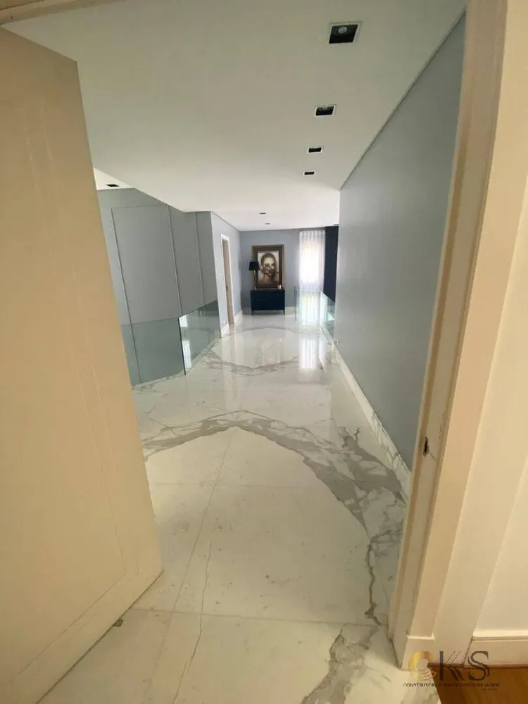 Casa, 5 quartos, 1800 m² - Foto 6
