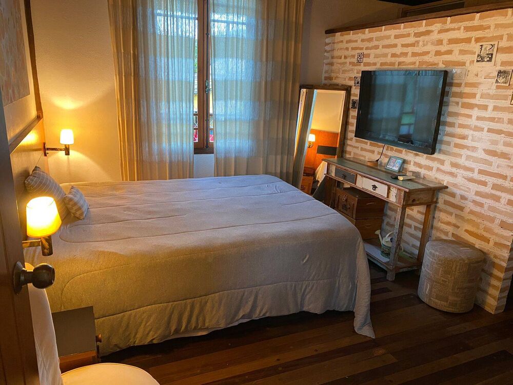 Casa, 4 quartos, 273 m² - Foto 2