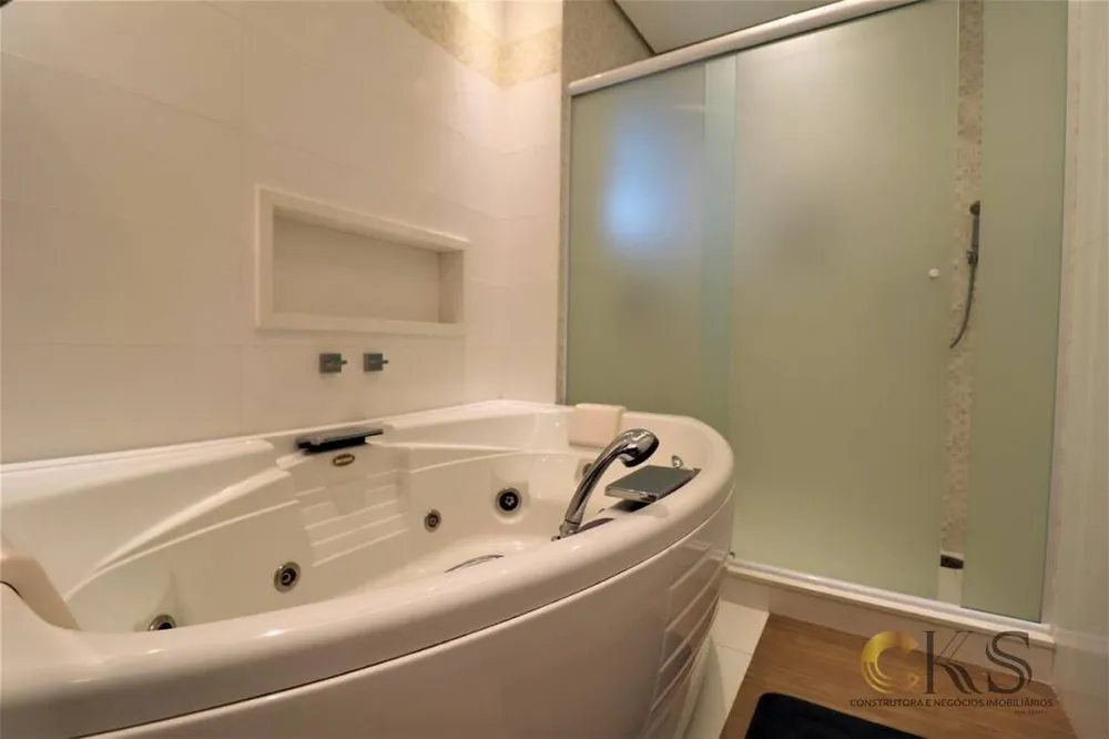 Casa, 4 quartos, 455 m² - Foto 9