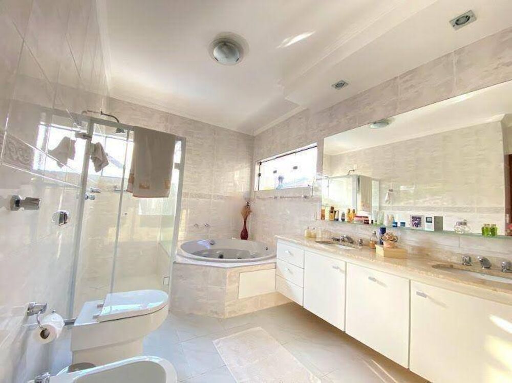 Casa, 4 quartos, 380 m² - Foto 2