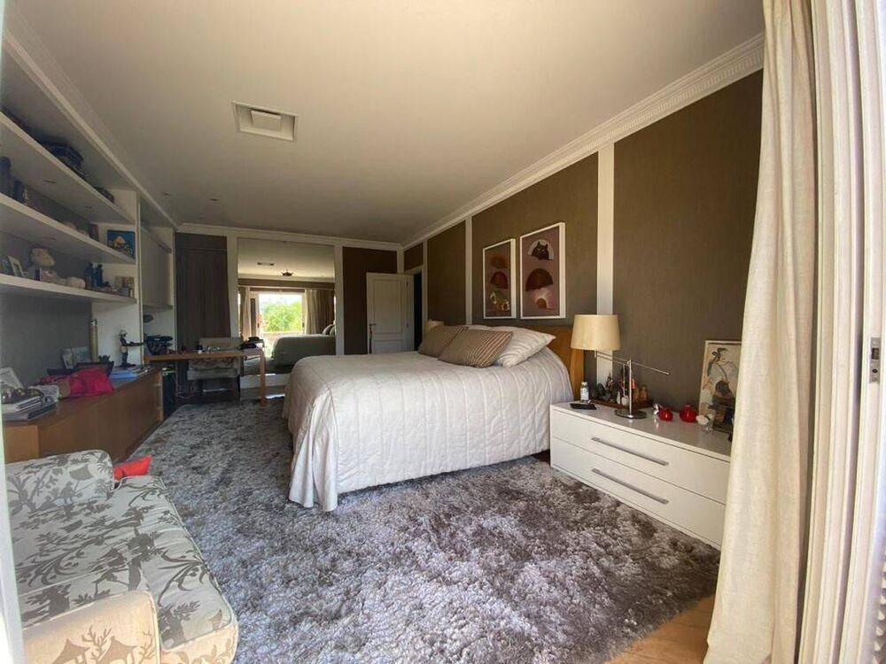 Casa, 4 quartos, 586 m² - Foto 1