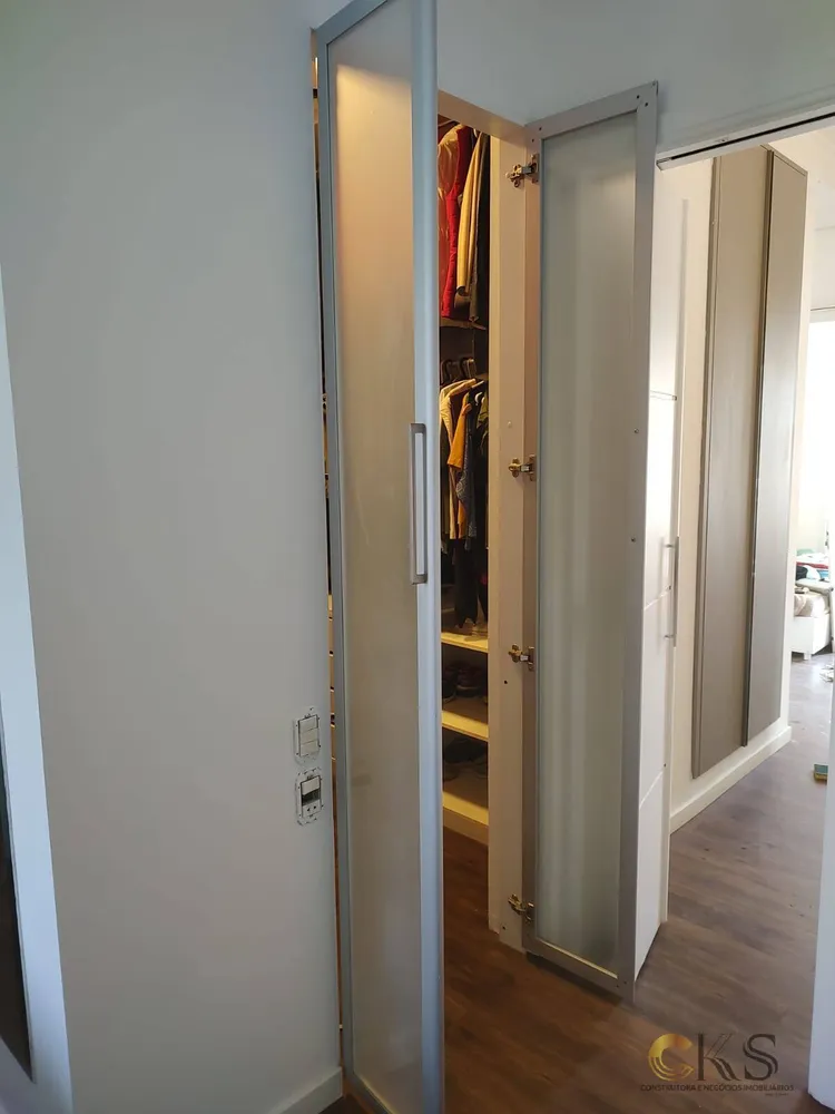Casa, 3 quartos, 236 m² - Foto 1