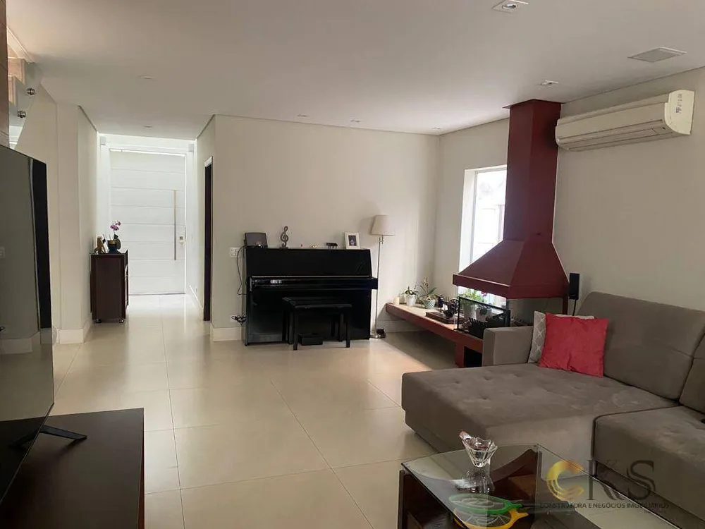 Casa, 4 quartos, 300 m² - Foto 9