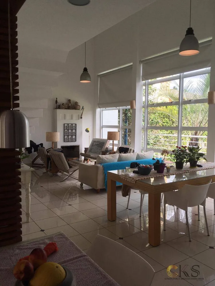 Apartamento, 3 quartos, 107 m² - Foto 2