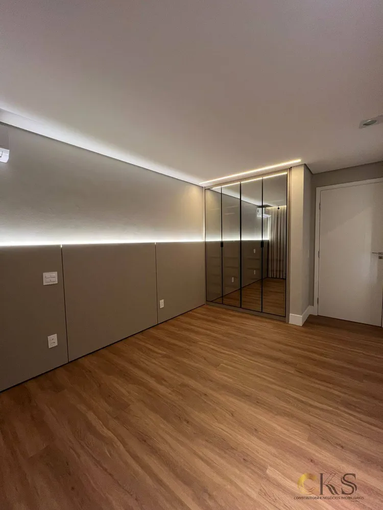 Apartamento, 3 quartos, 287 m² - Foto 4