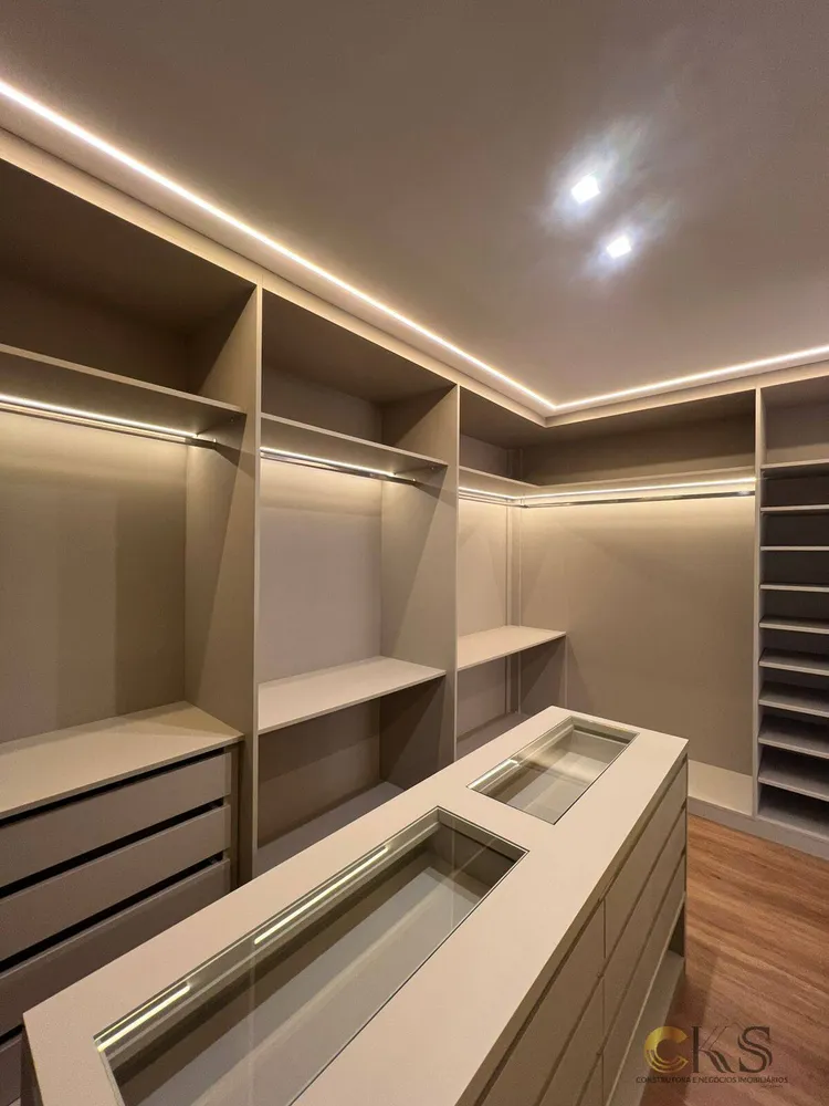 Apartamento, 3 quartos, 287 m² - Foto 5