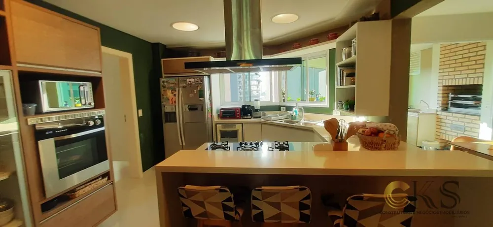 Apartamento, 4 quartos, 200 m² - Foto 6
