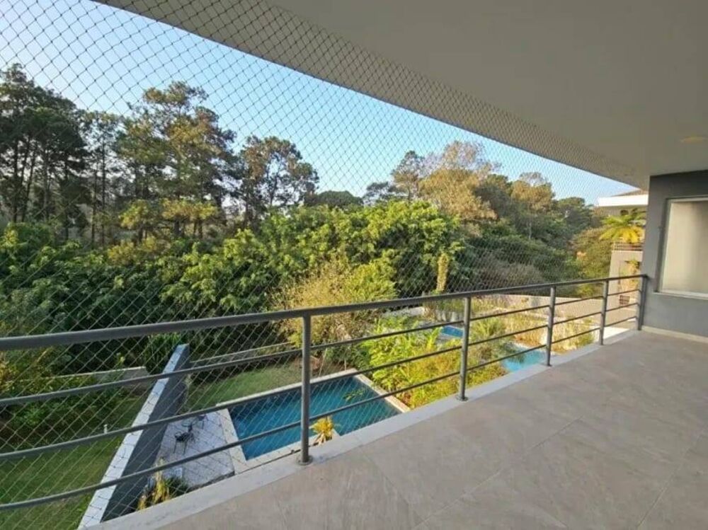 Casa à venda e aluguel com 4 quartos, 360m² - Foto 2