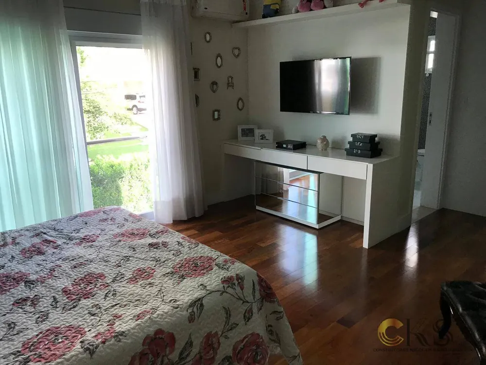 Casa, 4 quartos, 675 m² - Foto 10
