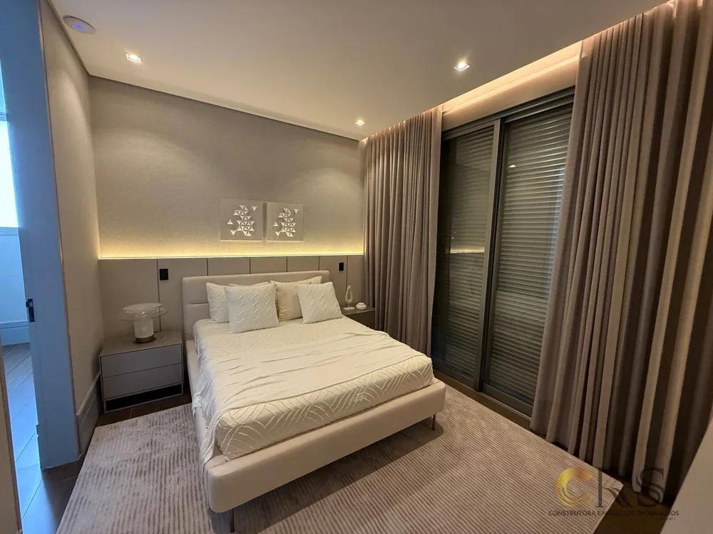 Casa, 6 quartos, 1800 m² - Foto 2