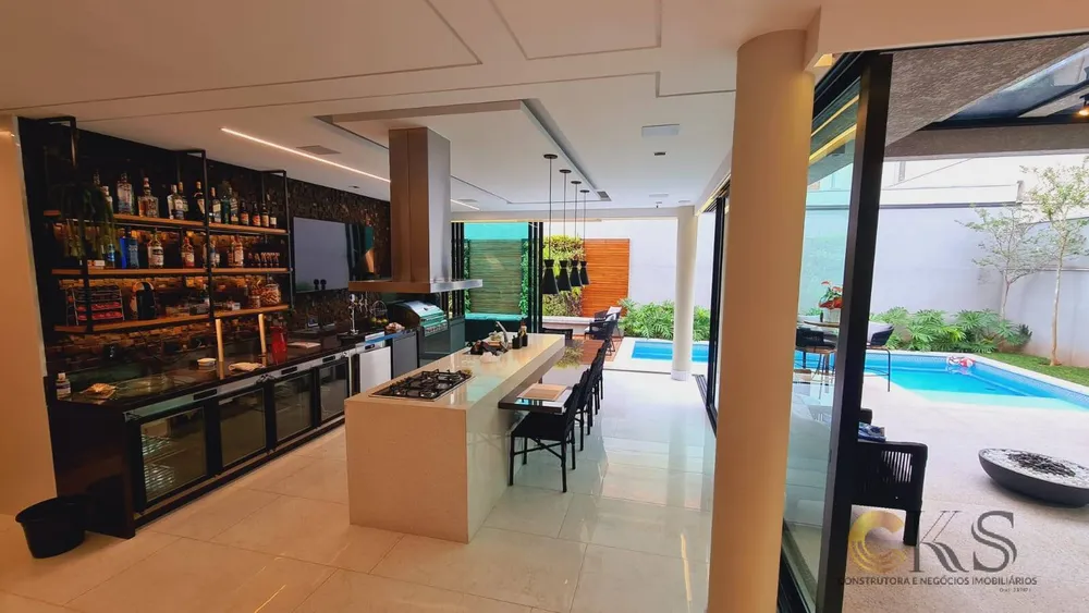 Casa, 4 quartos, 380 m² - Foto 2