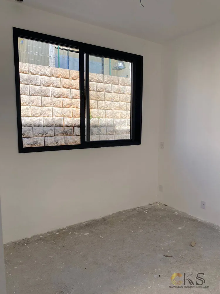 Casa, 4 quartos, 215 m² - Foto 8
