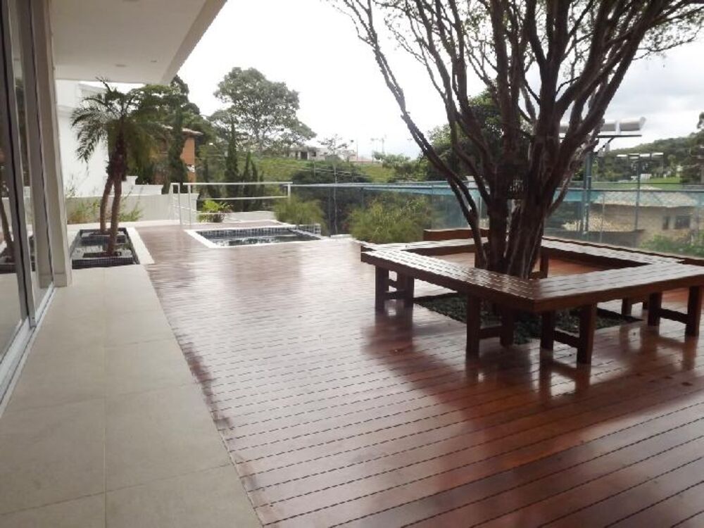 Casa, 5 quartos, 1040 m² - Foto 1