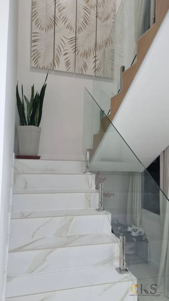 Casa, 4 quartos, 265 m² - Foto 12