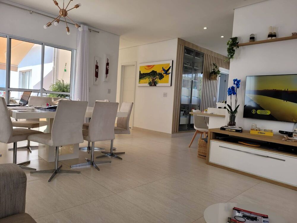 Casa, 4 quartos, 265 m² - Foto 1