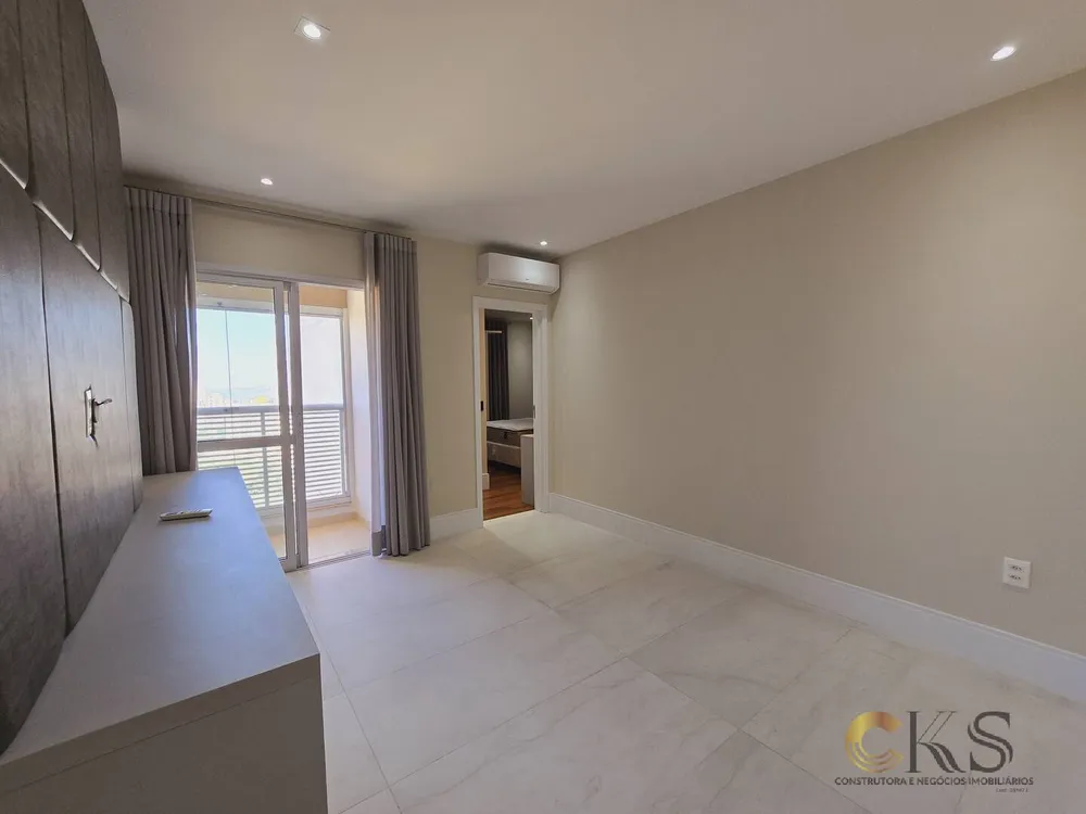 Apartamento, 4 quartos, 330 m² - Foto 2