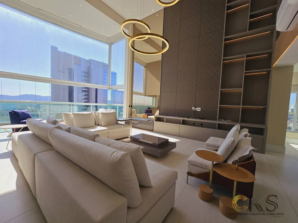 Apartamento, 4 quartos, 330 m² - Foto 1