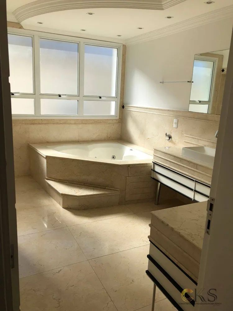 Casa, 5 quartos, 662 m² - Foto 11