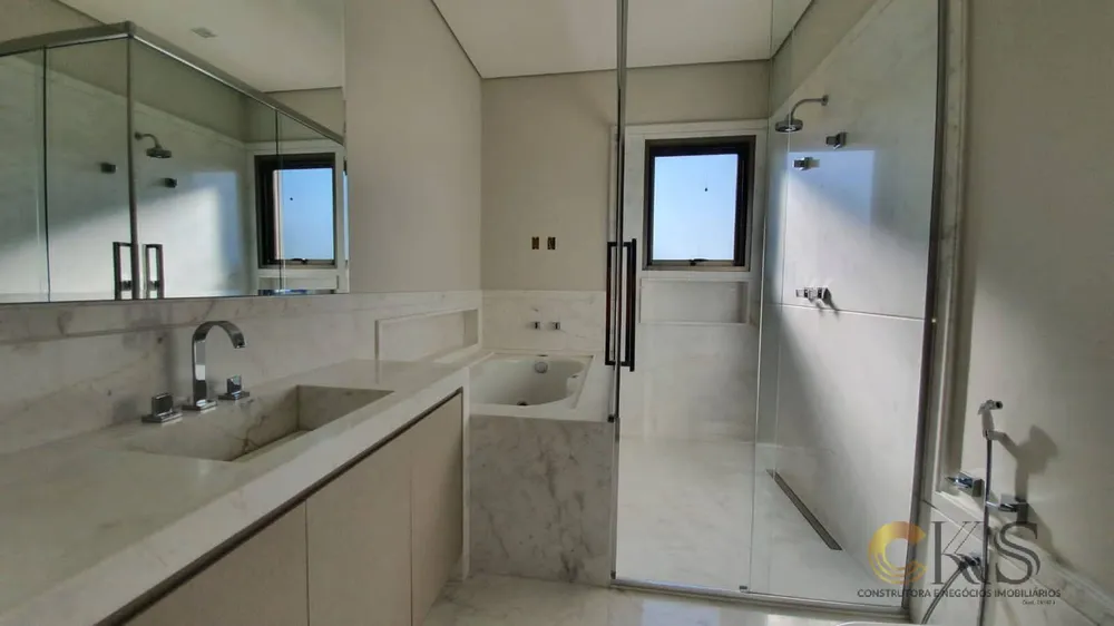 Casa, 5 quartos, 1000 m² - Foto 11