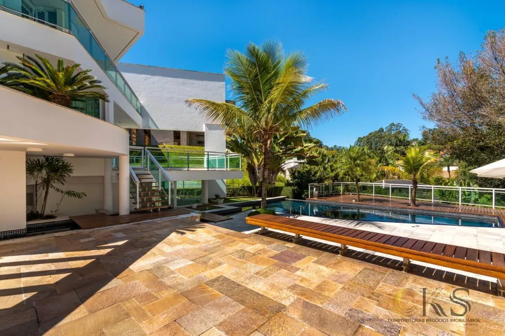 Casa, 4 quartos, 900 m² - Foto 1