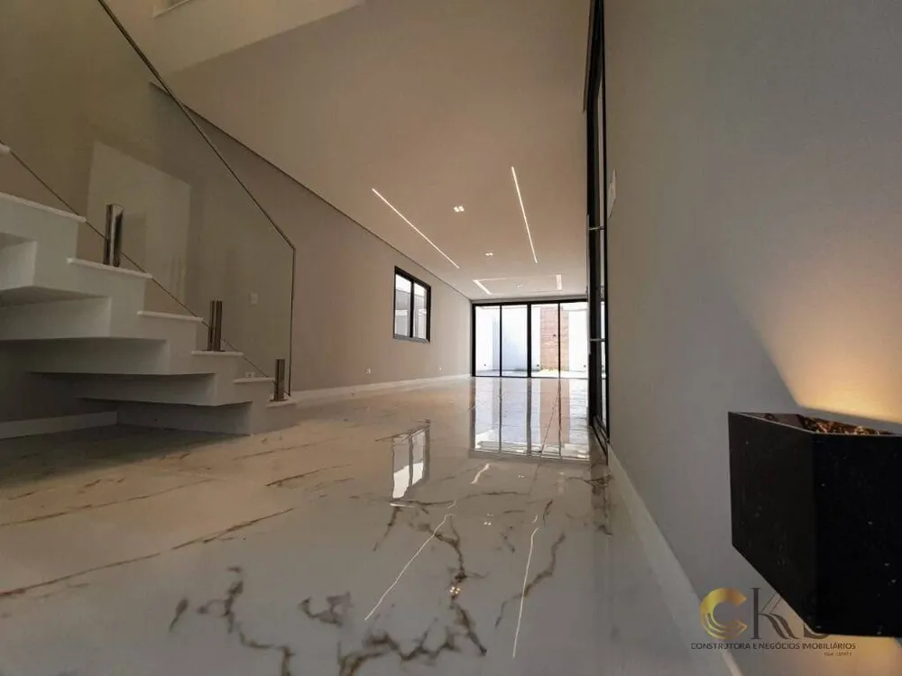Casa, 3 quartos, 330 m² - Foto 7