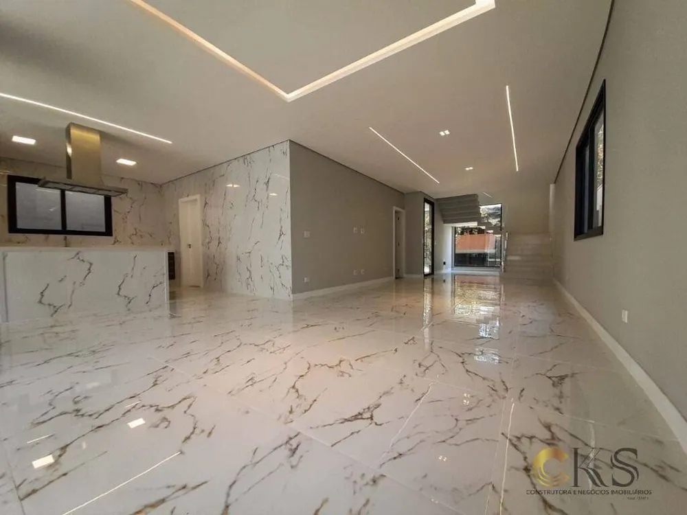 Casa, 3 quartos, 330 m² - Foto 10