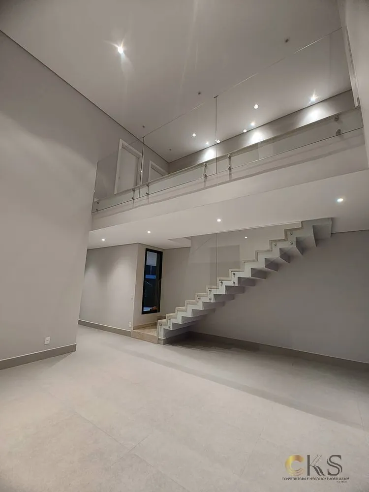 Casa, 4 quartos, 338 m² - Foto 4