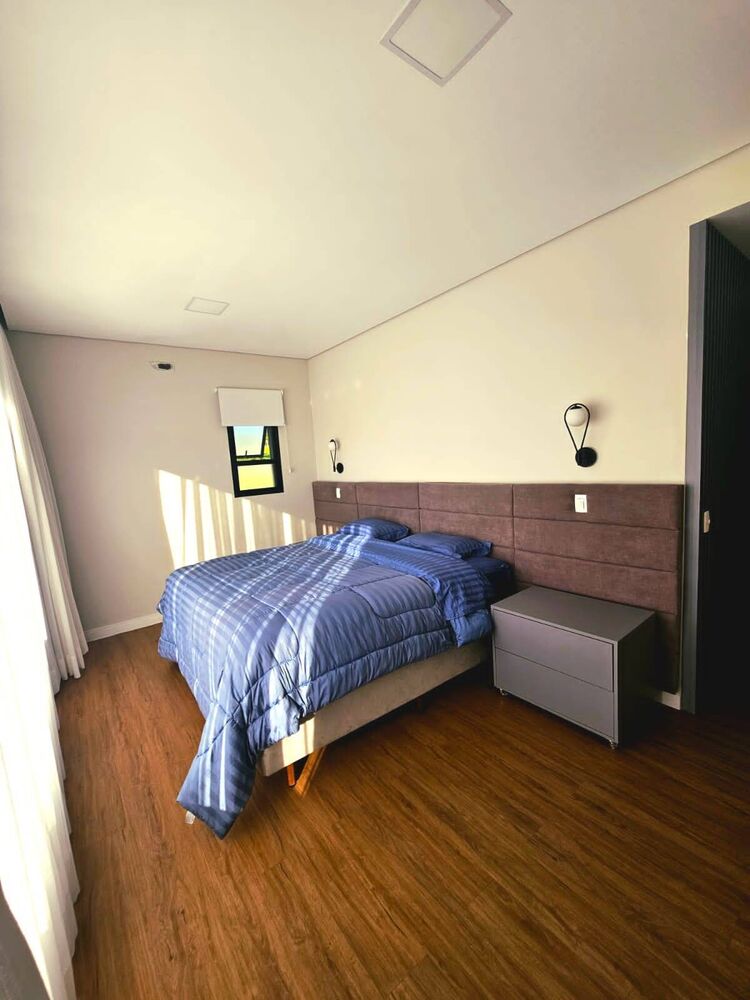 Casa, 4 quartos, 350 m² - Foto 4