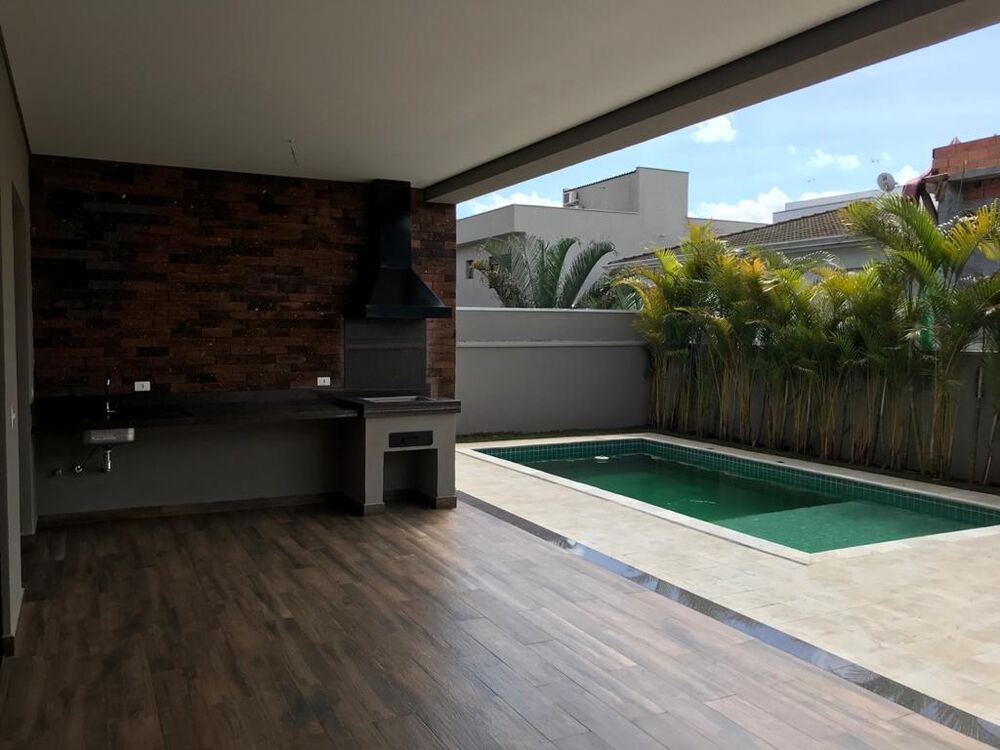 Casa à venda com 4 quartos, 370m² - Foto 2