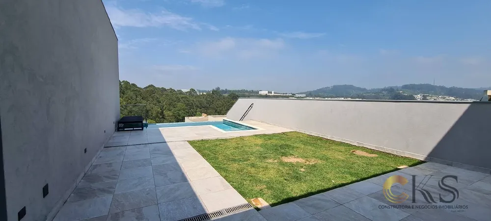 Casa, 3 quartos, 316 m² - Foto 1