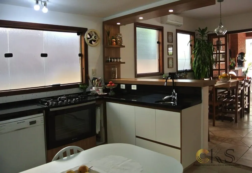 Casa, 4 quartos, 368 m² - Foto 9