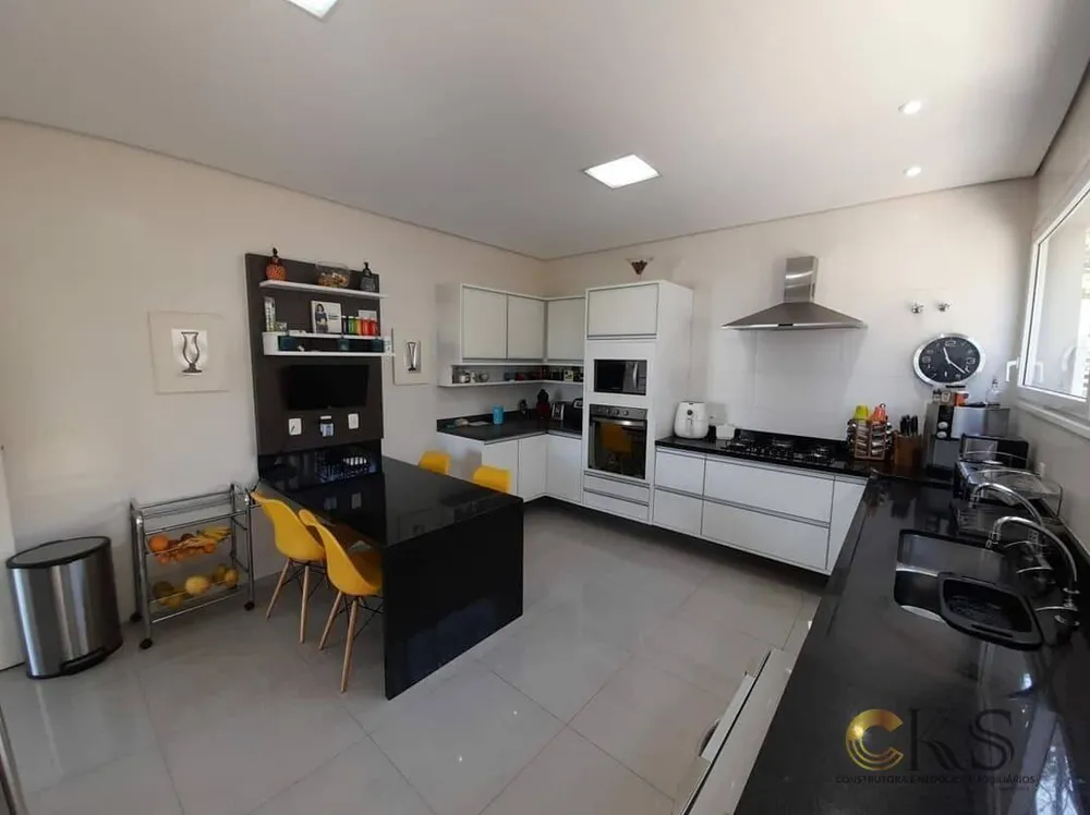 Casa, 4 quartos, 458 m² - Foto 1