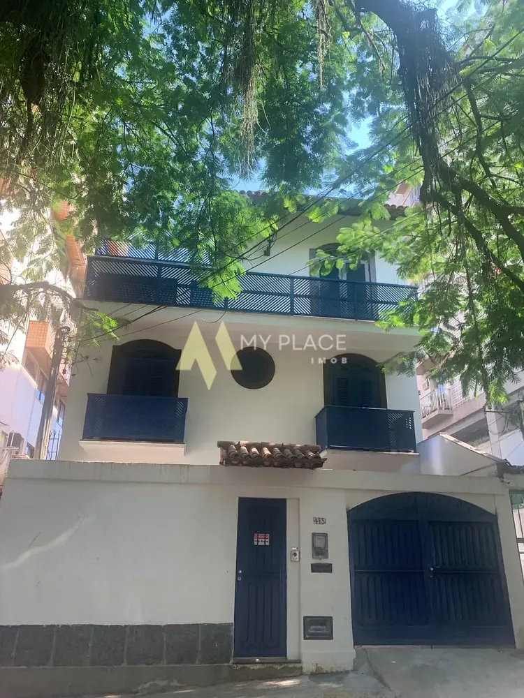 Casa, 4 quartos, 280 m² - Foto 1