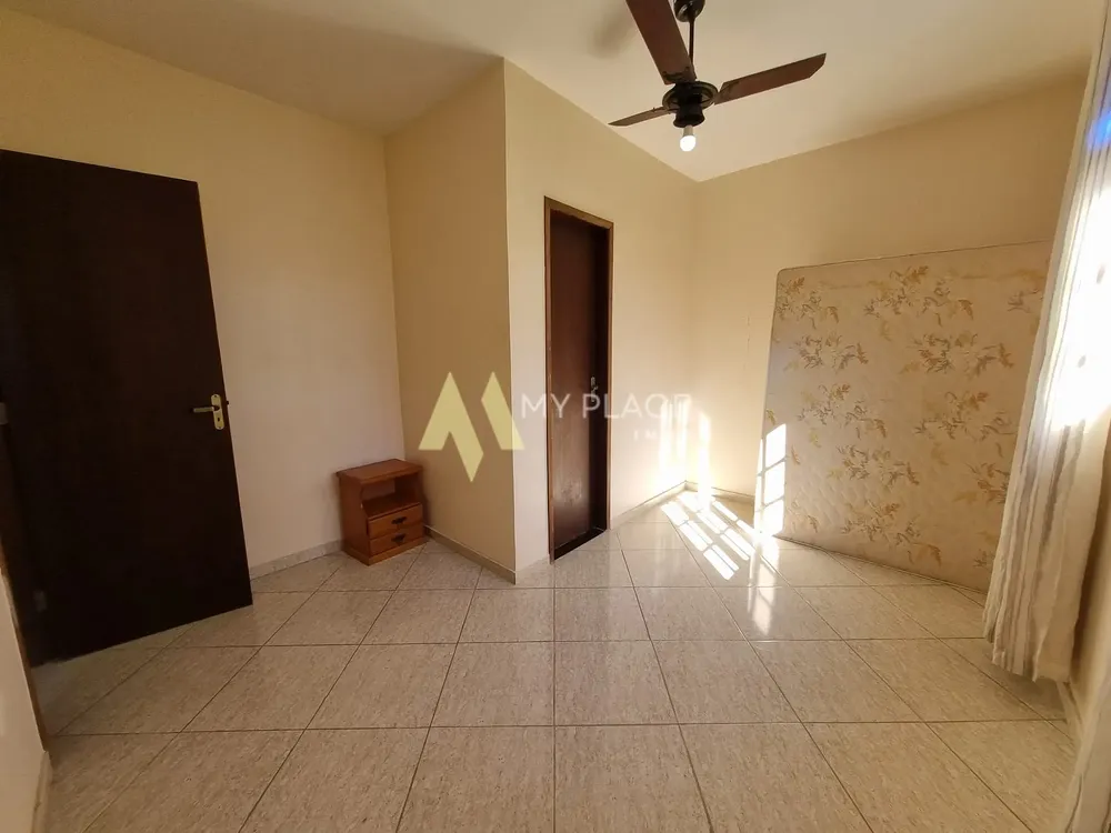 Casa, 6 quartos, 300 m² - Foto 15