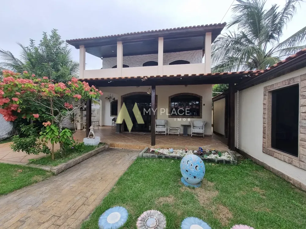 Casa, 5 quartos, 245 m² - Foto 1