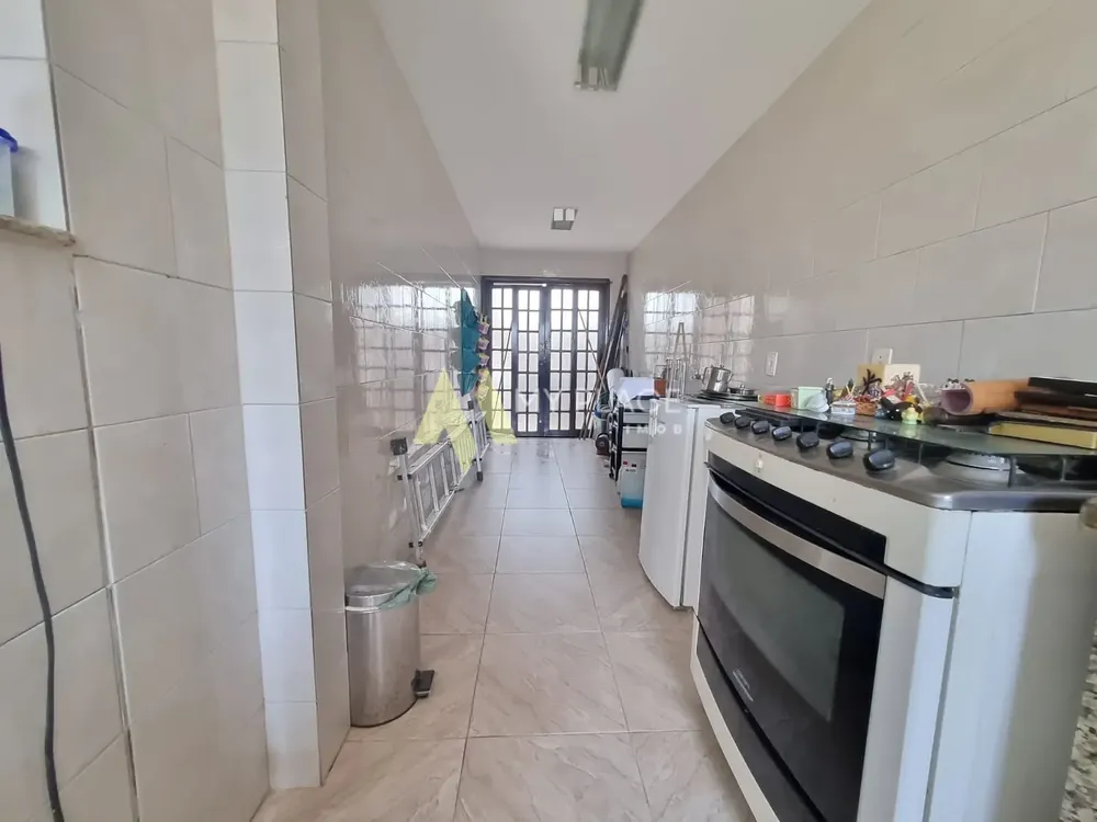 Casa, 5 quartos, 245 m² - Foto 16