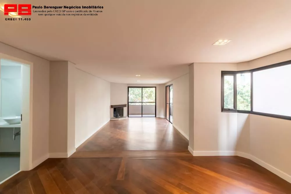 Apartamento à venda com 3 quartos, 176m² - Foto 1