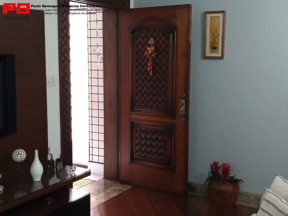 Sobrado, 3 quartos, 200 m² - Foto 1