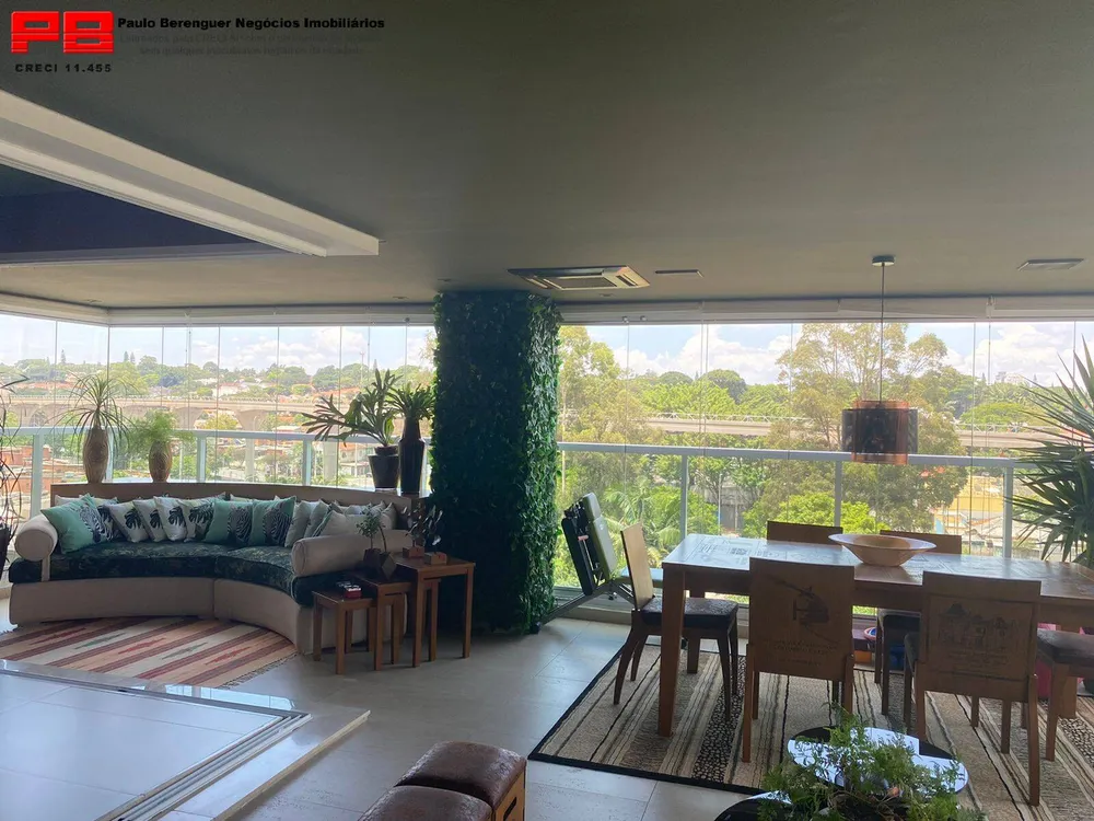 Apartamento, 3 quartos, 251 m² - Foto 2