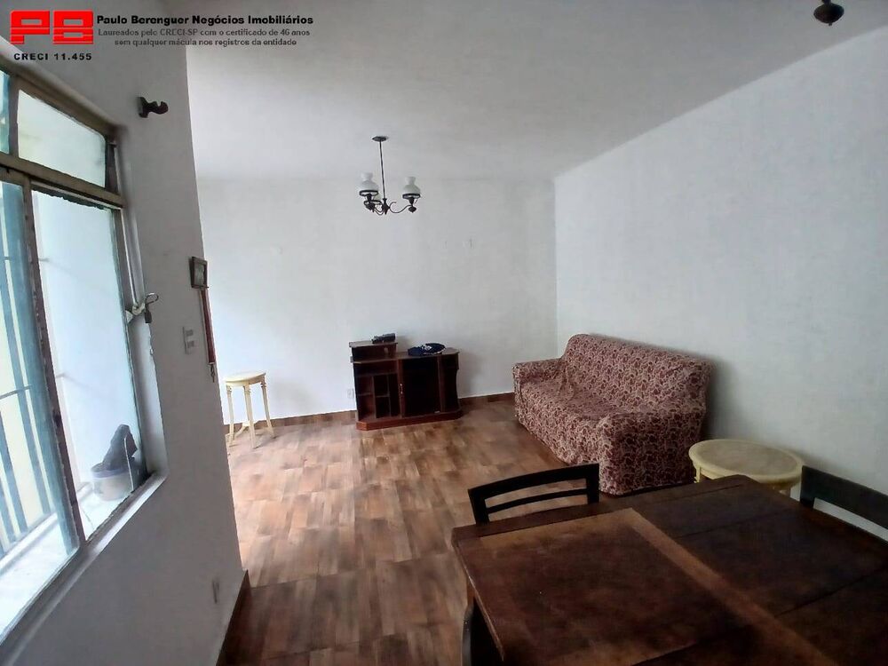 Casa para alugar com 4 quartos, 102m² - Foto 4