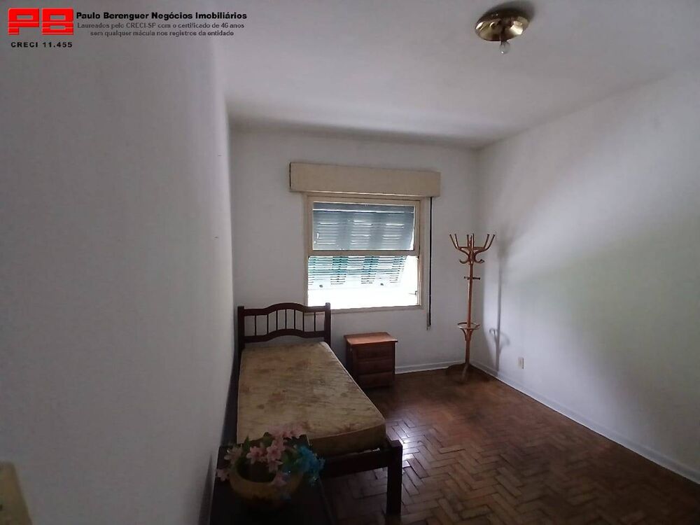 Casa para alugar com 4 quartos, 102m² - Foto 2