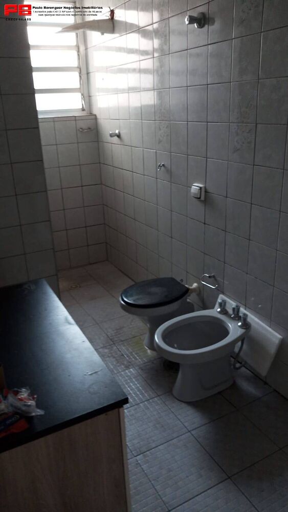 Apartamento para alugar com 3 quartos, 180m² - Foto 1