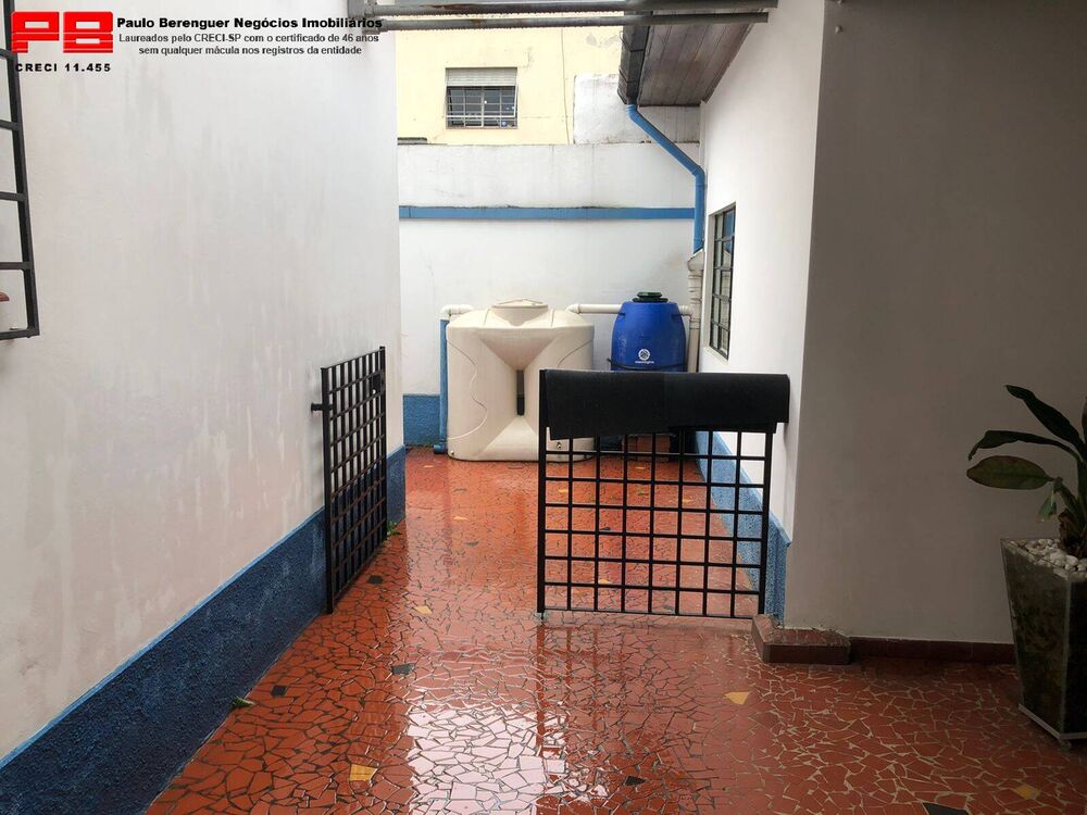 Casa à venda com 3 quartos, 138m² - Foto 2