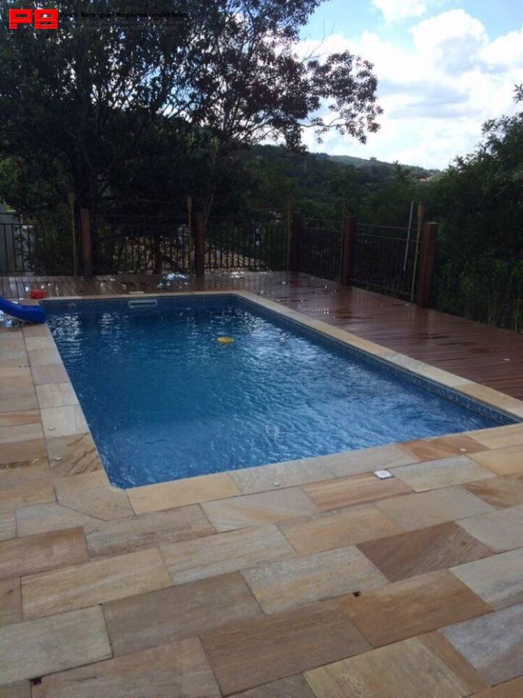 Chácara, 3 quartos, 2900 m² - Foto 1