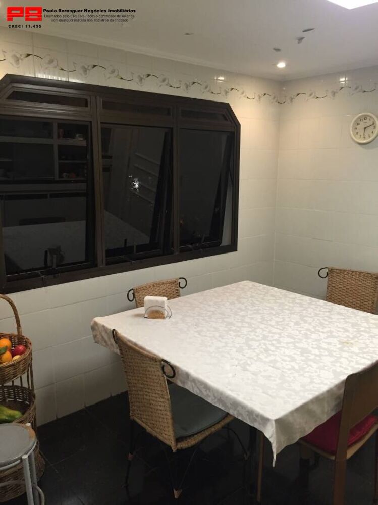 Apartamento, 4 quartos, 240 m² - Foto 1